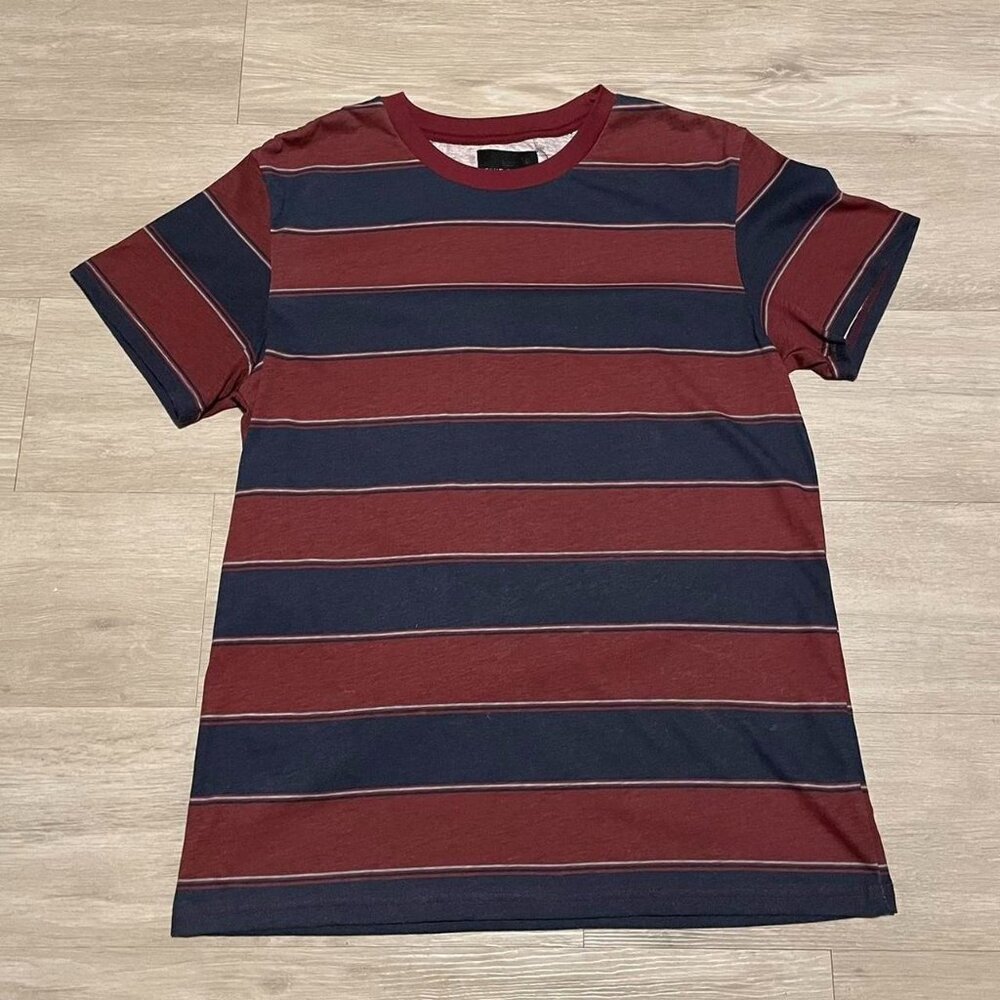 RED/BLUE STRIPED TEE